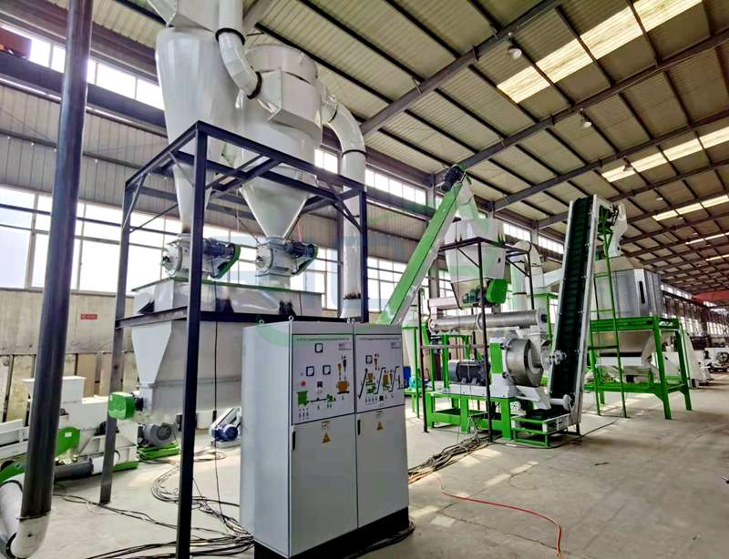 1-1.5 t/h alfalfa Pellet Production Line In Indonesia