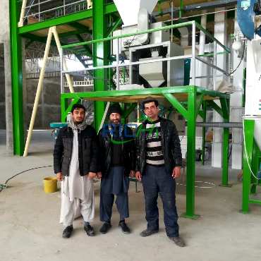 Afghanistan 10-15T/H poultry manure pellet machine Project