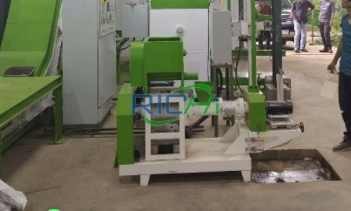 India 1.2 tons/hour dry fish feed production line