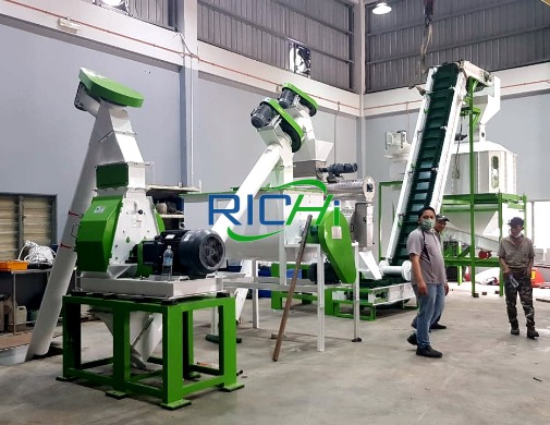 Australian integrated ranch multi-raw material production line