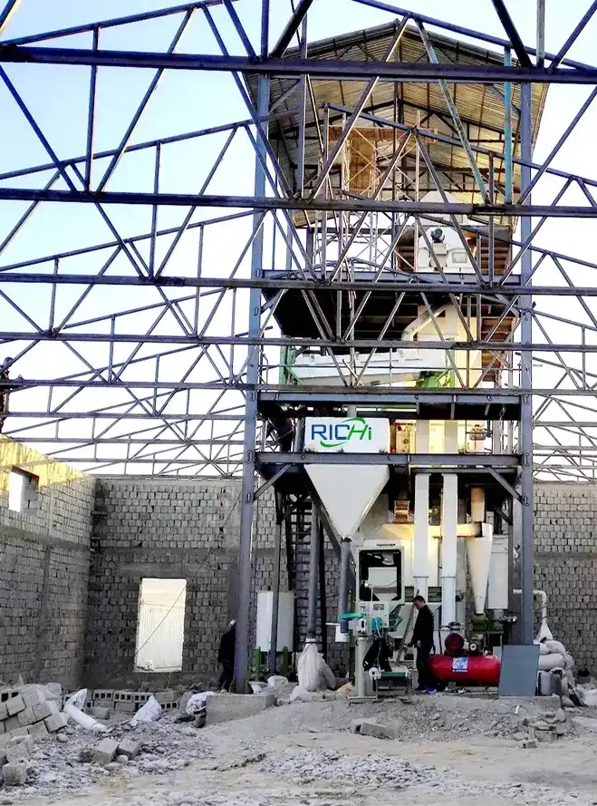 What is a pelletizing machine?