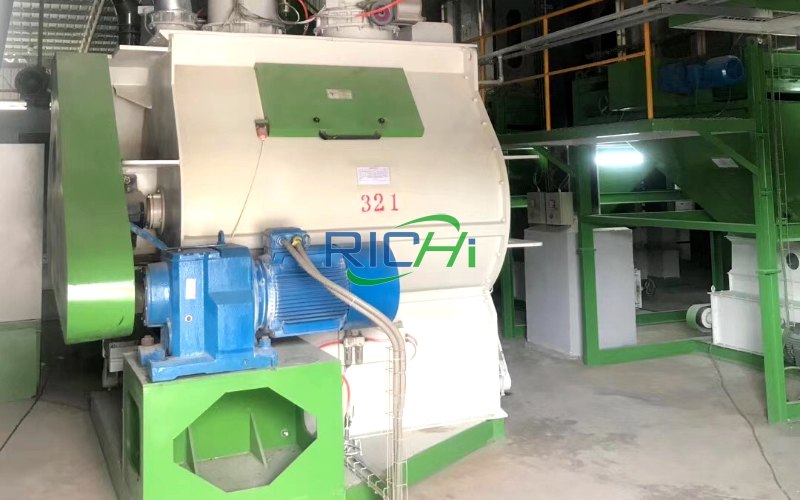 4 T/H Livestock Feed Mixer for Sale Malaysia