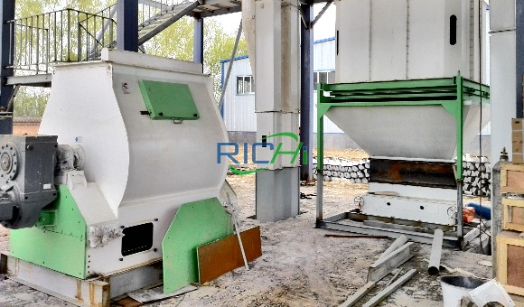 10 T/H Poultry Feed Mixer Machine For Sale Peru