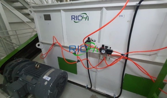 9 T/H Poultry Feed Mixer Machine For Sale South Africa