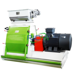 Wood chip hammer mill