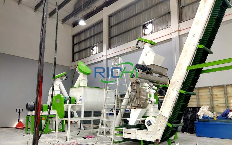 3-3.5T/H Chicken Feed Pellet Machine for Sale USA