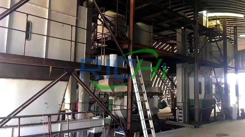 Pallet crushing machine in Canada