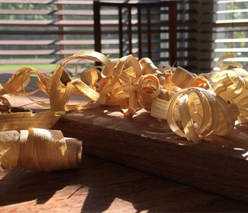wood shavings in furniture factories