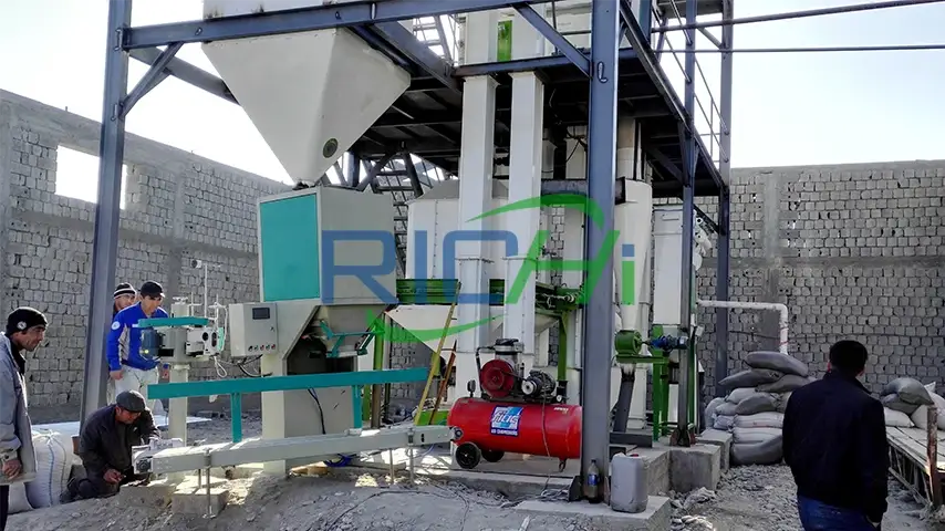 poultry feed auto bagging machine for sale Uzbekistan