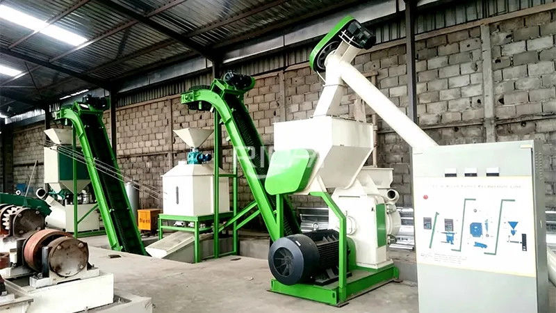 Impianto di produzione di pellet di paglia da 0,2-0,3 T/H in Kenya per la produzione di combustibile
