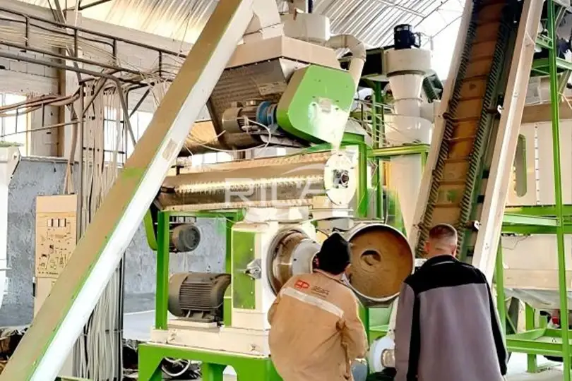 Usine de fabrication de granulés de paille d'une capacité de 0,3 à 0,5 t/h destinée à l'alimentation animale, en Ouzbékistan
